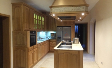 Création de cuisine en bois sur mesure