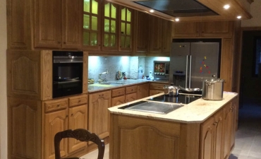 Création de cuisine en bois sur mesure
